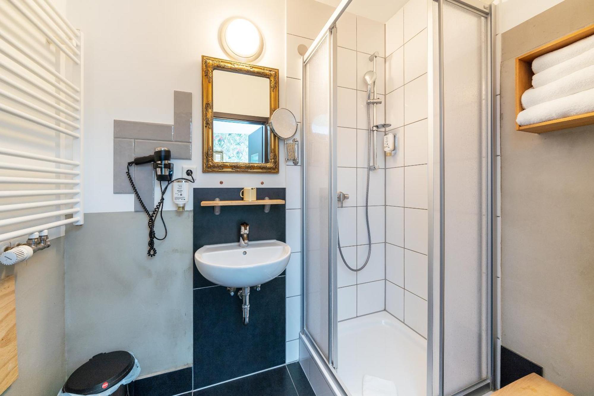 Aappartel City Center - Kontaktloser Check-In 24H Білефельд Екстер'єр фото